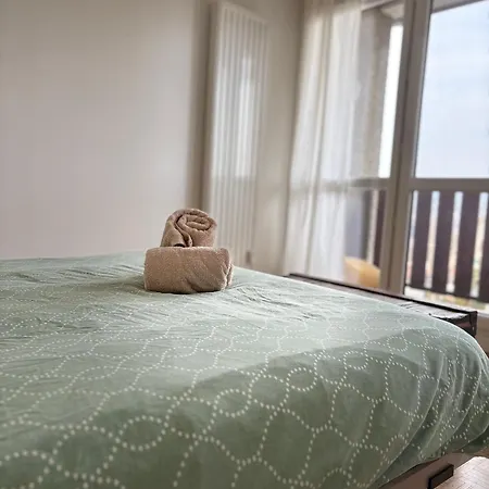Apartment Riante Colline House
